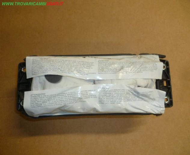 DISPOSITIVO AIR-BAG lato passeggero (dalla vettura 3527505) SP. GIALLA / VERDE LANCIA YPSILON (843-TE/TI)  Carrozzeria  Sicurezza  Airbag  Air-bag pas