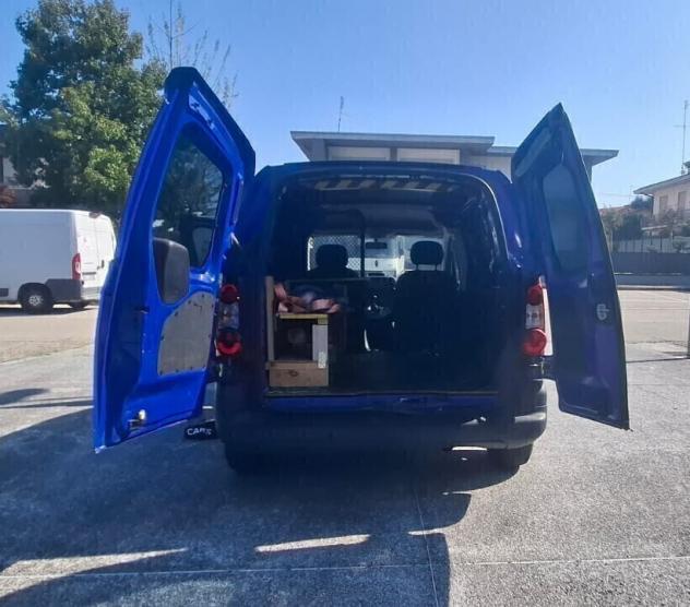 Peugeot Partner 1.6 HDi Furgone Anno 2016 - Foto 9