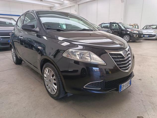 Lancia Ypsilon 1.3 MJT 16V 95 CV 5 porte S&S Silver - Foto 3
