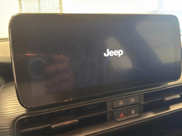 Jeep Avenger E-Hybrid Longitude 1.2 110cv Dct Mhev - Foto 8