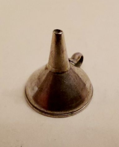 Charm Imbuto in Argento 800 finemente lavorato e meticolosamente dettagliato - Foto 2