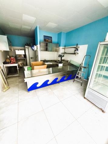 Locale commerciale in affitto a Pescara