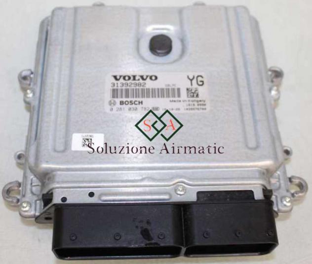 Volvo V60 Cross Country centralina motore 0281030782 31392982YG Bosch