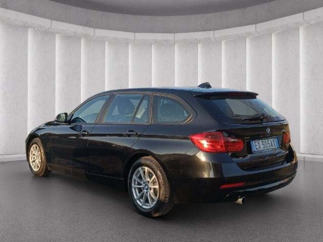 BMW Serie 3 (F30/31) 316d Touring Business aut. - Foto 3