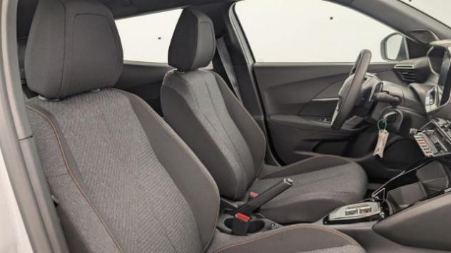 PEUGEOT 2008 Hybrid 145 e-DCS6 Style rif. 23396411 - Foto 7