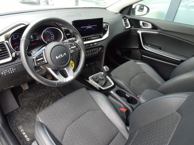 Kia Xceed 1.5 T-GDi 160 CV MHEV iMT Business - Foto 6