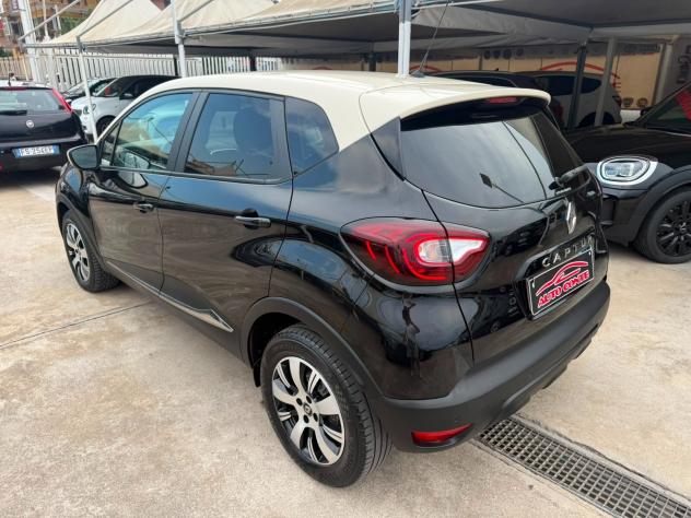 Renault Captur dCi 8V 90 CV Sport Edition - Foto 6