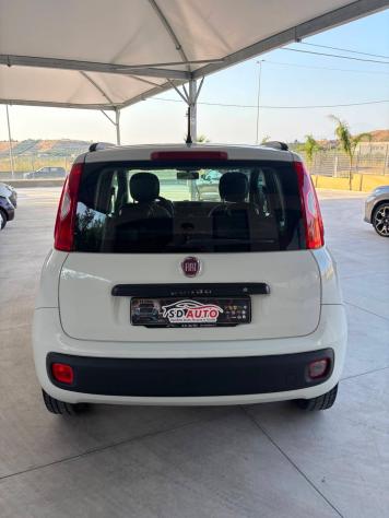 Fiat Panda 1.3 MJT 80 CV S&S Lounge - Foto 4