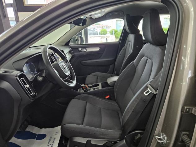 Volvo XC40 T4 Recharge Plug-in Hybrid automatico Essential - Foto 8