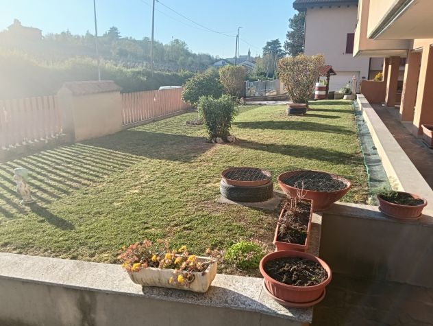 CASTEGGIO (PV) VENDITA in tranquilla zona residenziale 3 locale con box - Foto 2