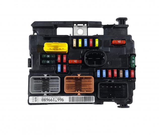 CENTRALINA PORTA FUSIBILI CITROEN C3 Picasso 9667199680 8F02 Benzina 1400 (08)
