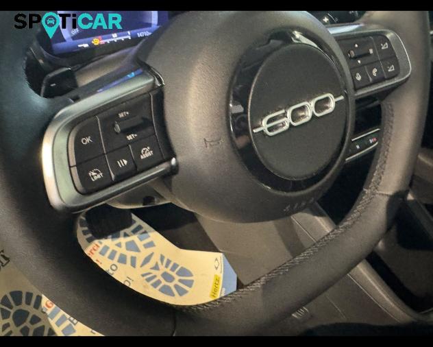 FIAT 600 IV 1.2 hybrid 110cv auto - Foto 10