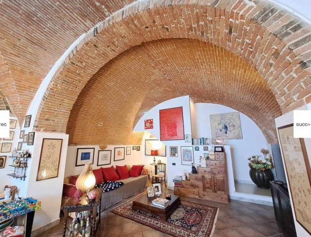 Loft in vendita a Carrara 145 mq Rif: 1235747