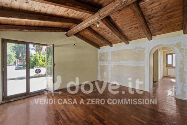 Casa indipendente di 200 m² con più di 5 locali in vendita a Catania