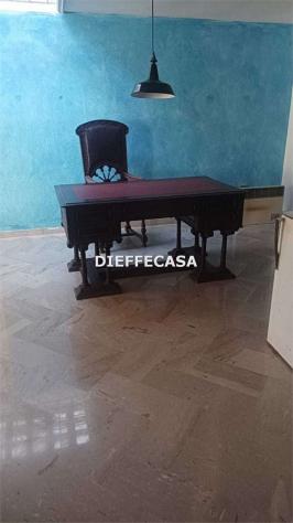 A2104 - In affitto ufficio in centro - Foto 2