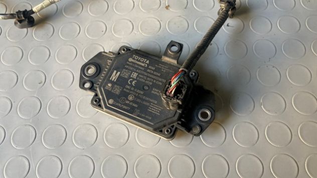 Sensore radar anteriore Toyota Yaris Hybrid del 2021 (88210-0D040) - Foto 2