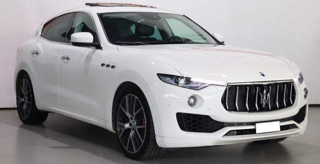MUSATA COMPLETA MASERATI LEVANTE ANNO 2021 #0056
