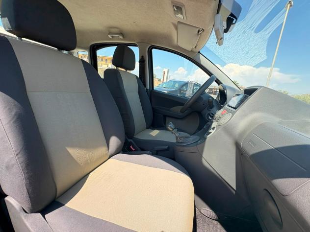 Fiat Panda 1.2 Emotion - Foto 7