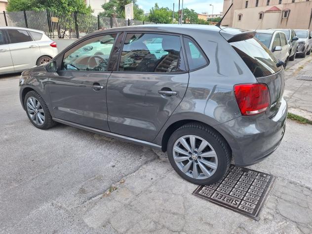 Volkswagen Polo 1.6 TDI 5 porte Highline - Foto 5