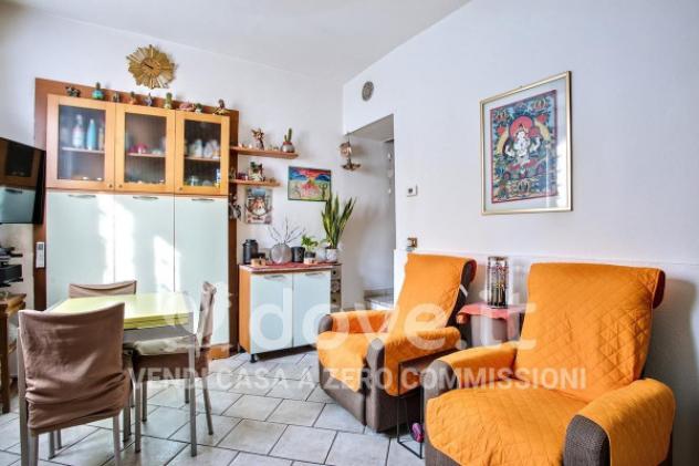 Appartamento di 44 m² con 2 locali in vendita a Gavirate