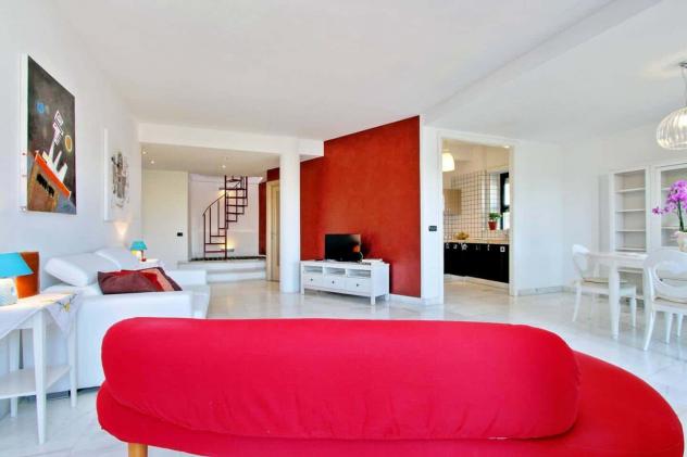 Attico Elegante con Terrazzo Panoramico in Via Caterina Fieschi - Roma - Foto 3