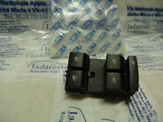 Pulsantiera Lato Guida opel astra j/meriva 13305011