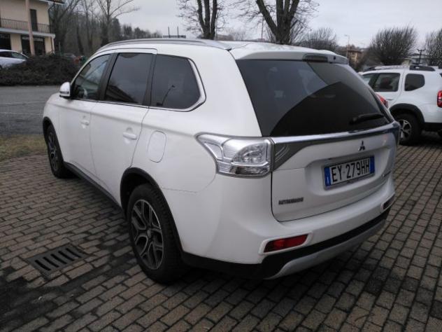 MITSUBISHI Outlander 2.2 DI-D 4WD Instyle 7p. rif. 19899686 - Foto 4