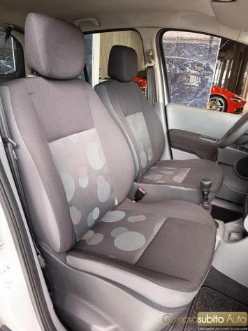 RENAULT Modus 1.2 16V Confort Dynamique rif. 24021519 - Foto 10