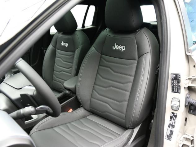 Jeep Avenger 4xe Hybrid 1.2 MHEV 4xe Overland PRONTA CONSEGNA SENZA VINCOLO SENZA DI FINANZIAMENTO COMPRESO PASSAGGIO - Foto 7