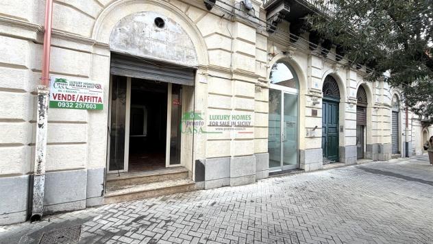 RIF. 9781 - Locale commerciale - Foto 2