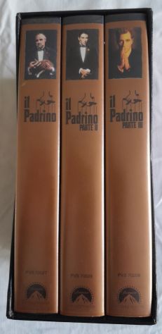 Raro cofanetto del 25°anniversario della trilogia de "Il Padrino" in VHS - Foto 2