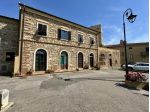 Palazzo / Stabile in vendita a Bibbona