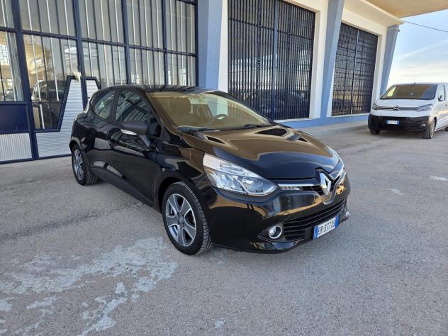Renault Clio 1.5 dCi 8V 75CV 5 porte Live - Foto 3
