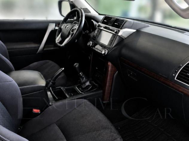 TOYOTA - Land Cruiser - 2.8 D4-D 5p. Lounge - Foto 7