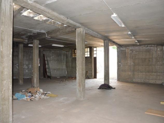 Immobile di 330 m² in affitto a Cardano al Campo - Foto 5