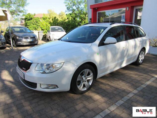 SKODA - Superb Station Wagon - 1.6 TDI CR Amb. Wag. GreenLine - Foto 2