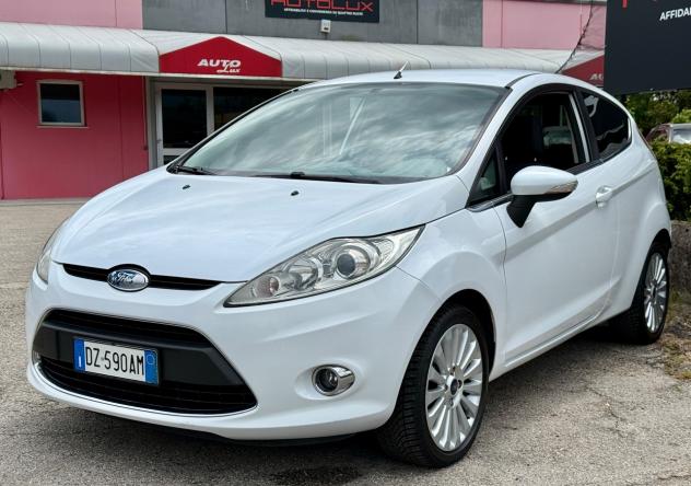 Ford Fiesta 1.2 82CV 3 porte Titanium IMPECCABILE - Foto 5