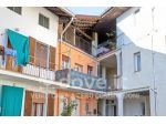 Appartamento di 125 m² con 4 locali e box auto in vendita a Malnate [rif. D …