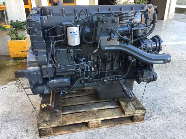 Motore USATO STRALIS 500CV E5 CURSOR 13 F3BE3681B - Foto 4