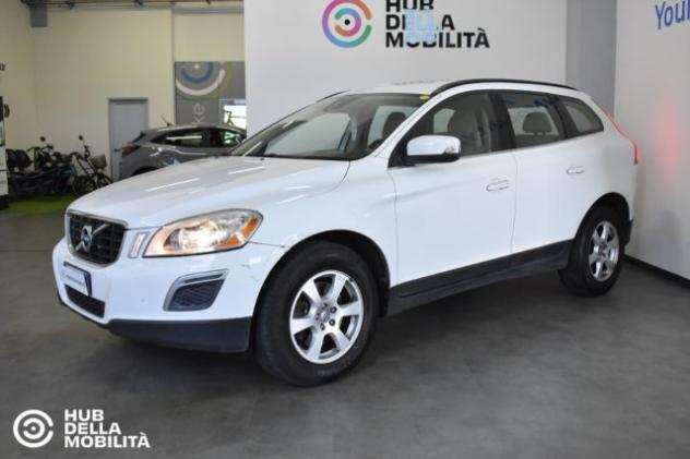 VOLVO XC60 DRIVe Kinetic rif. 24016355 - Foto 3