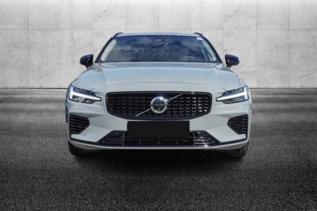 VOLVO V60 T8 Plug-in Hybrid AWD automatico Plus Dark rif. 24202274 - Foto 4