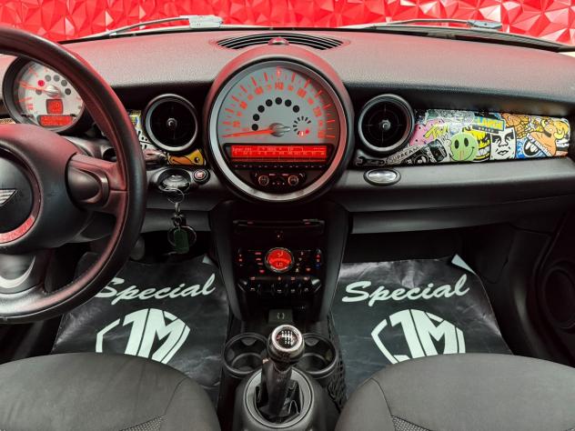 Mini 1.6 Cooper D unico PROPRIETARIO OK NEOPATENTATI - Foto 10