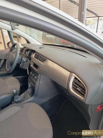 CITROEN C3 1.2 e-VTi 82 ETG airdream Exclusive rif. 24232923 - Foto 10