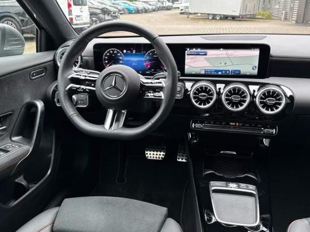 Mercedes-Benz Classe A A 200 Premium AMG LED NAVI - Foto 9