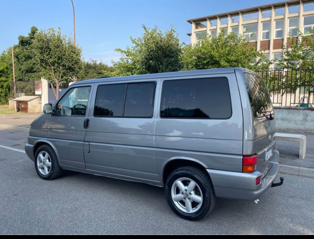 Volkswagen multivan 2.5 tdi - Foto 8