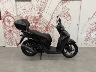 Honda SH 125 SH 125 SPORTY - bauletto keyless e parabrezza - YM 2026