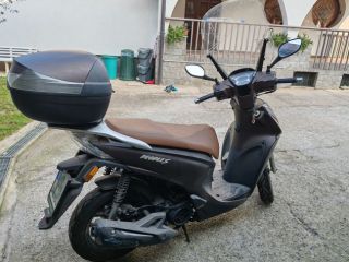 Scooter kymco New people S 125