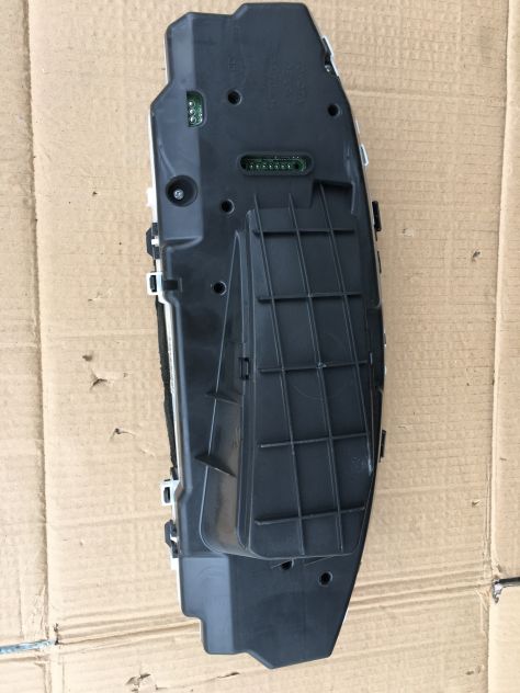 Quadro Strumenti / Strumentazione Toyota YARIS D4D anno 2010 - Foto 5