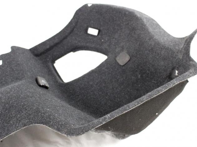 32310614 RIVESTIMENTO POSTERIORE INTERNO BABAGLIAIO LATO DESTRO VOLVO XC40 1.5 B 95KW 5P AUT (2022) RICAMBIO USATO - Foto 2