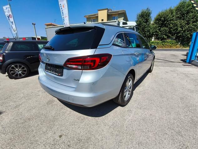 Opel Astra 1.6 CDTi 110CV Start&Stop Sports Tourer Innovation - Foto 4